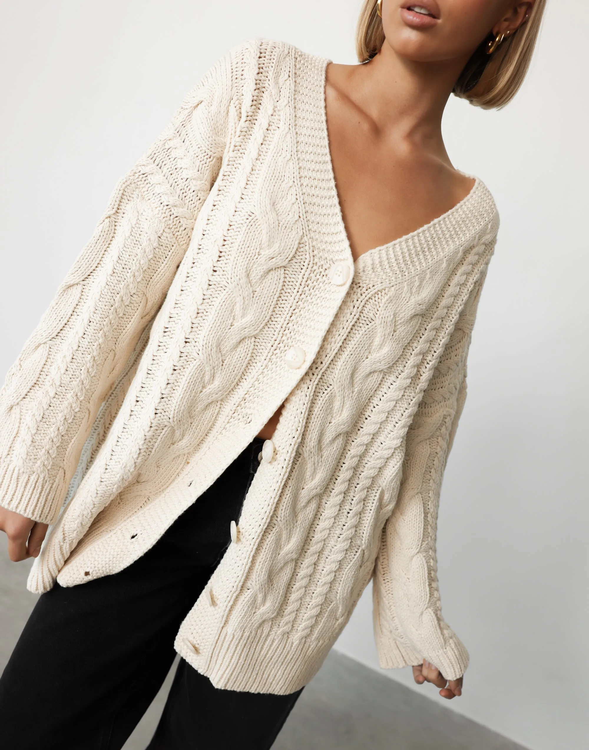 Ashleigh Cardigan (Beige)