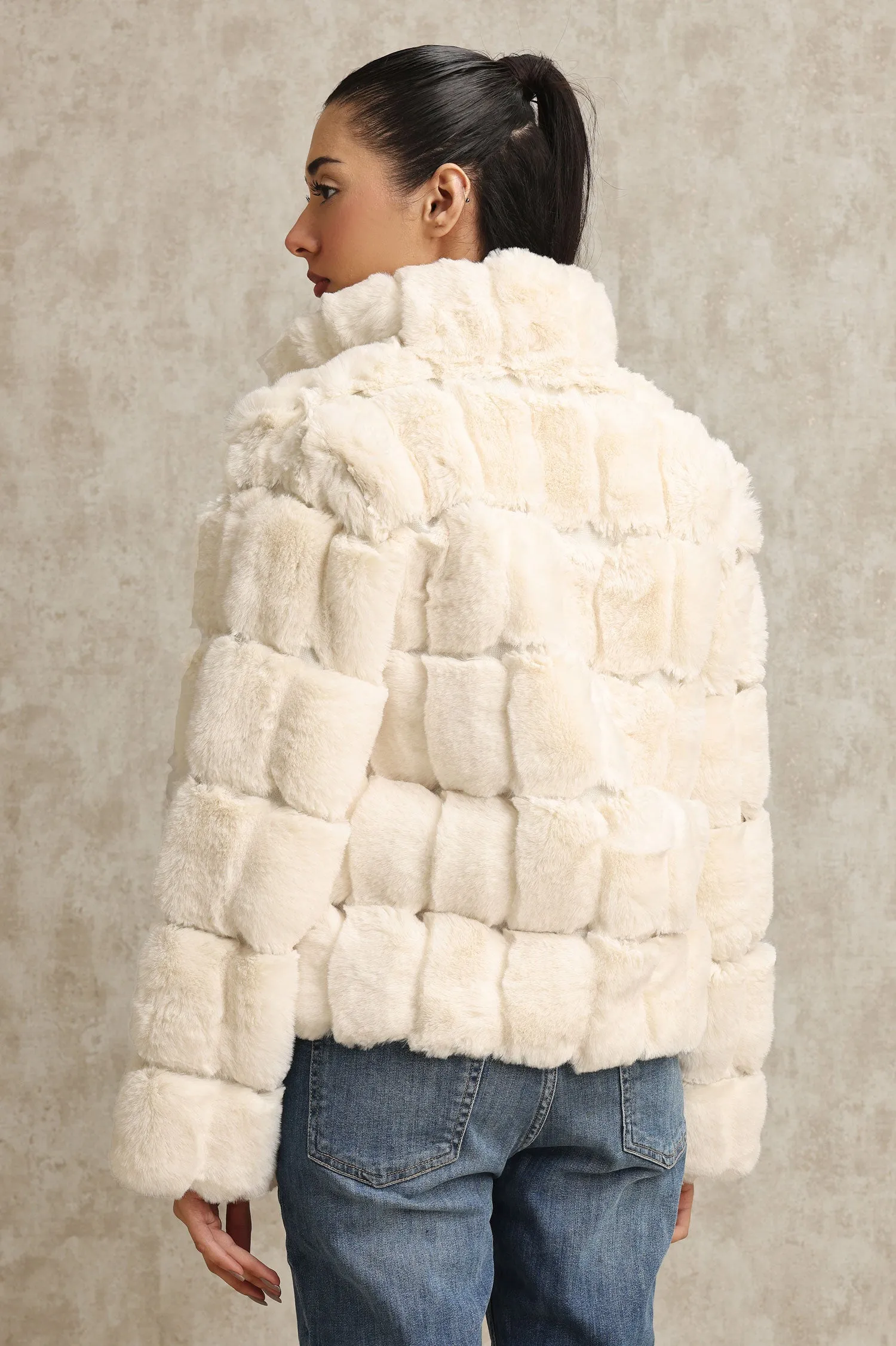 COZY FAUX FUR JACKET-WHITE