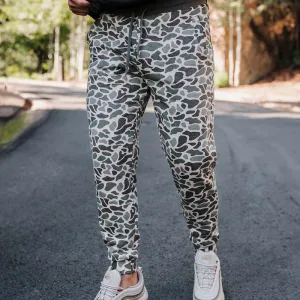 Fleece Joggers in Classic Dear Camo