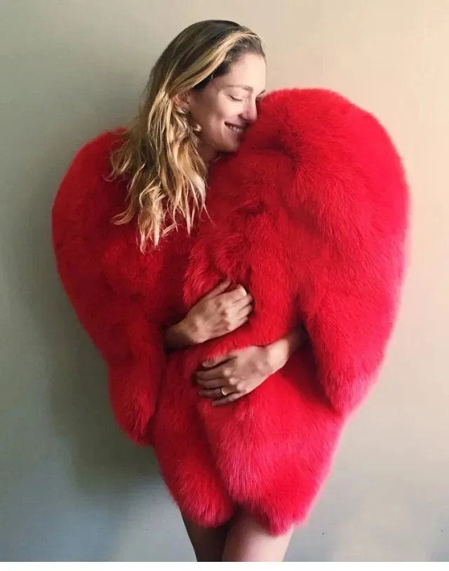 India Stylish 3D Red Love Heart Shaped Cape Faux Fox Fur Thick Warm (Celebrity)