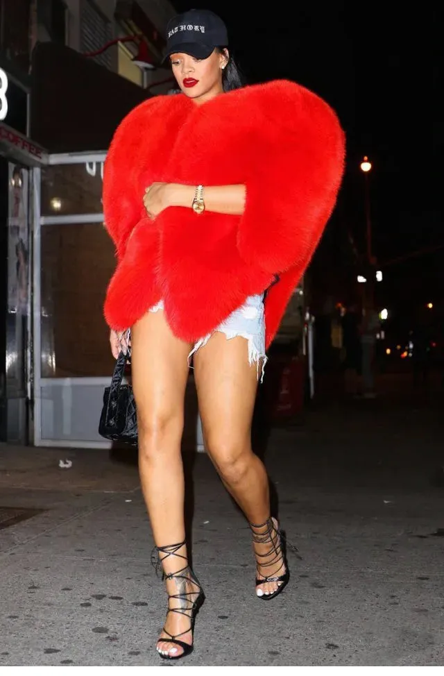 India Stylish 3D Red Love Heart Shaped Cape Faux Fox Fur Thick Warm (Celebrity)