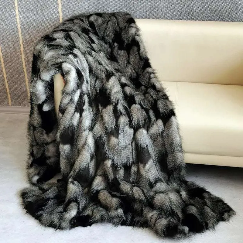 Luxury Plush Peacock Fur Blanket